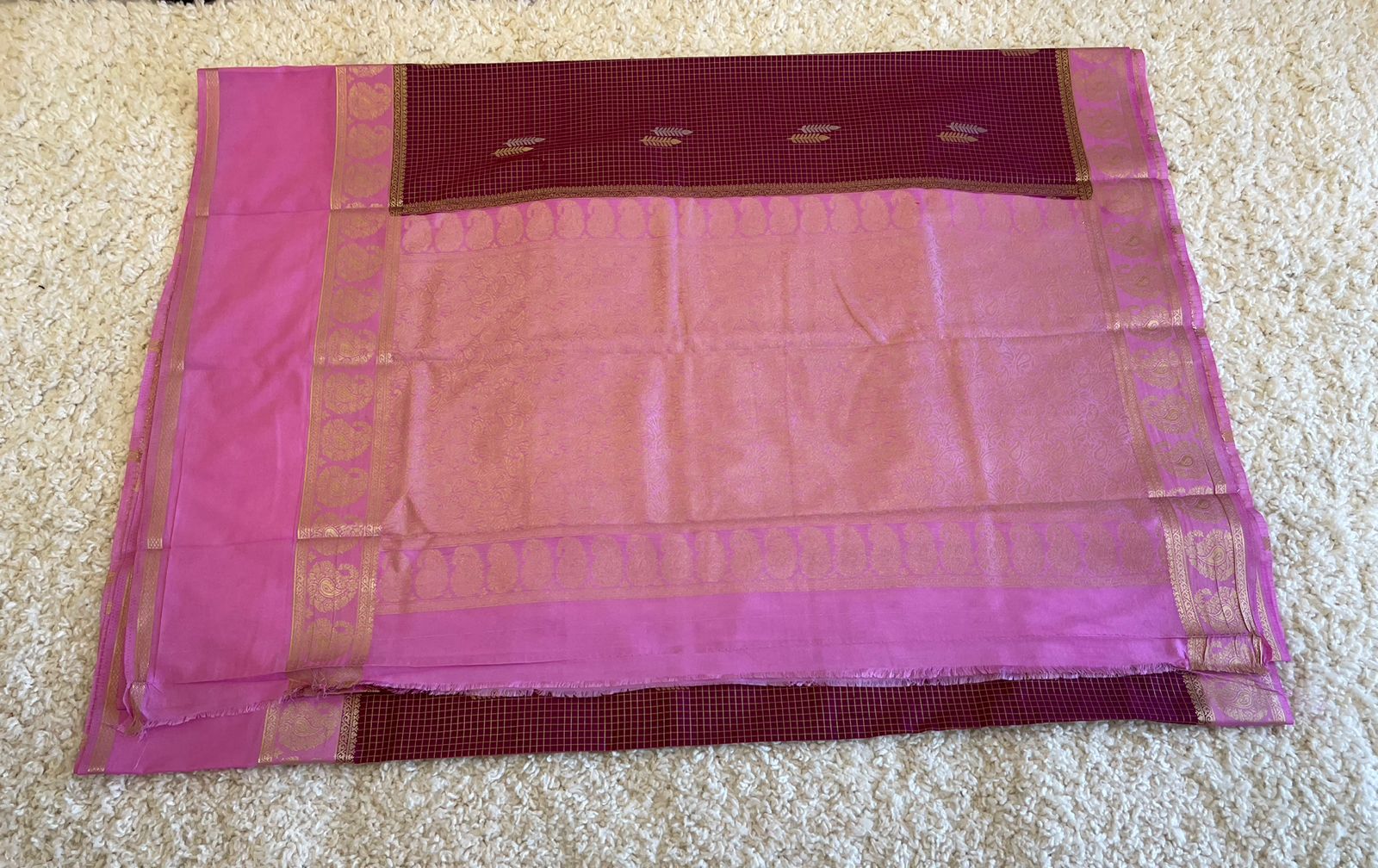 Semi Banarasi, ₹1699